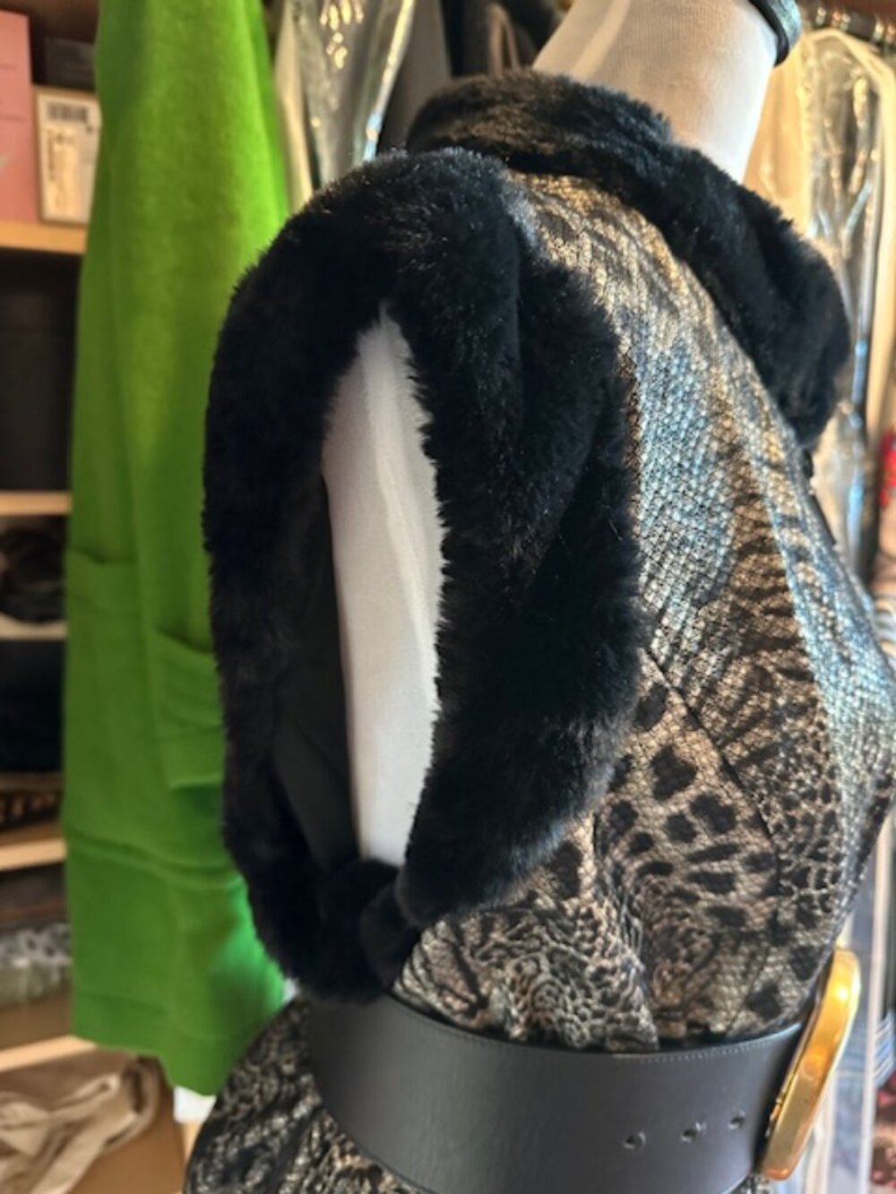 Bob Mackie Animal Print Vest Black Size XXL - Picture 4 of 8